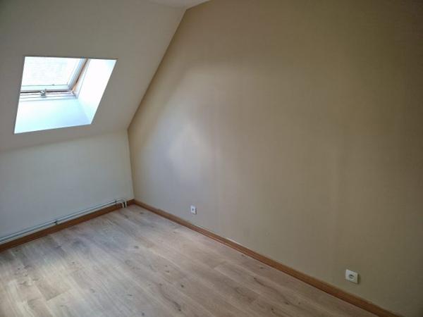 Maison mitoyenne 2 côtés Mamers 87 m²