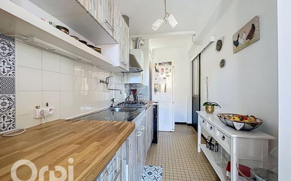 Appartement à vendre    3 pièces • 66 m2 Saint-Raphaël