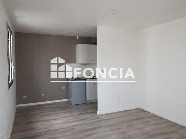 Location Studio 23.21 m² - 41 RUE DE MERVILLE Lorient 56100