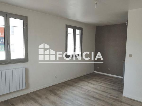 Location Studio 23.21 m² - 41 RUE DE MERVILLE Lorient 56100