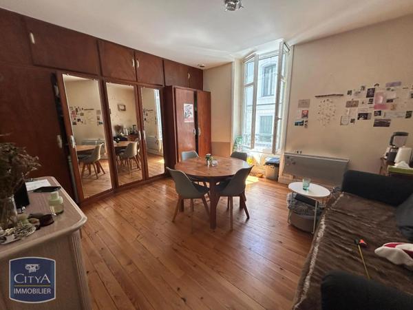 Appartement à louer 2 pièces 34m² Pau (64000)