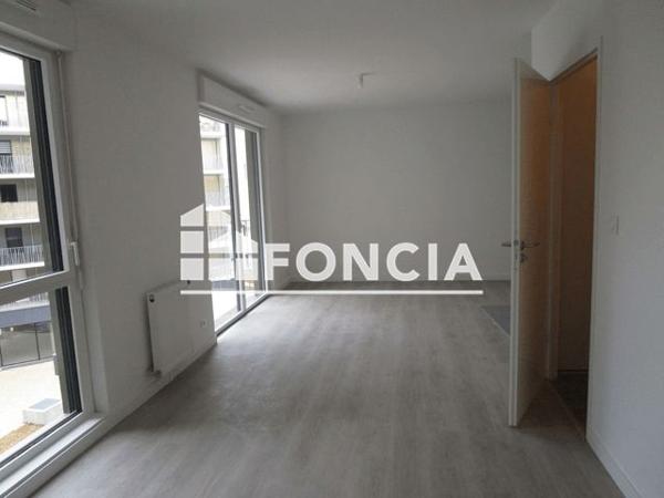 Location Studio 31.4 m² - 37 RUE DE MAISSIN Brest 29200