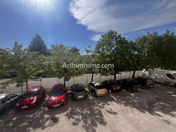 Vente                                                      Appartement
                        
                     2 pièces                      43 m2                     à Lons-le-Saunier