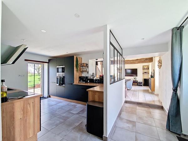 Maison Doue En Anjou 4 pièce(s) 128 m2