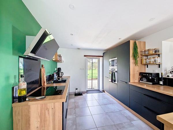 Maison Doue En Anjou 4 pièce(s) 128 m2