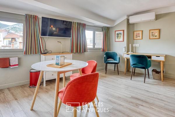 Appartement dernier étage quartier des Halles