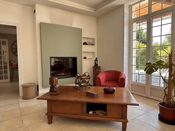 Maison 7 pièces - 218 m²