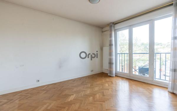 Appartement à vendre    3 pièces • 93 m2 Le Plessis-Robinson