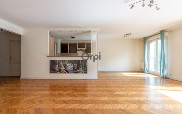 Appartement à vendre    3 pièces • 93 m2 Le Plessis-Robinson