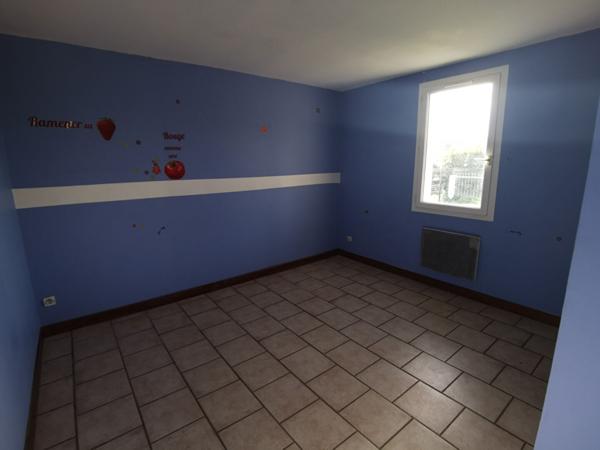 VAUX SUR MER / proche commerces Vaux sur mer