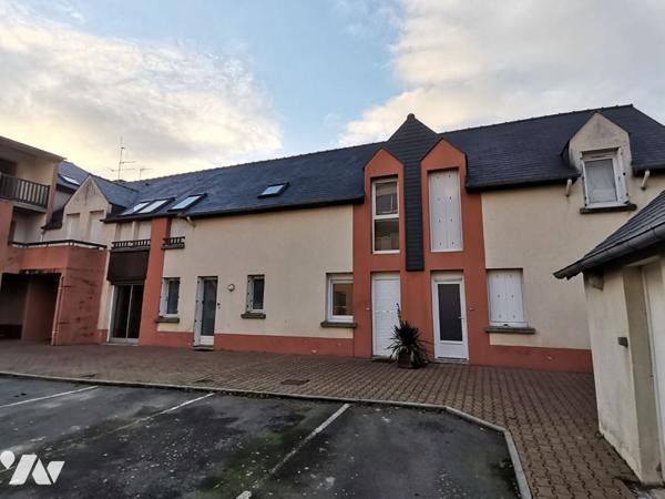 BEDEE - Centre-ville, appartement type studio de 22 m² avec cour