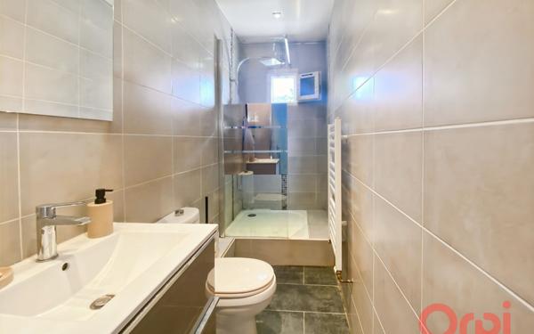 Appartement à vendre    3 pièces • 69 m2 Villeurbanne