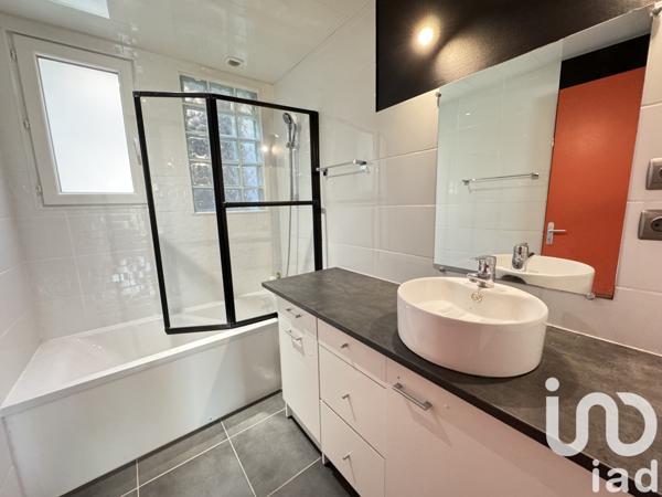 House for sale 3 rooms 80 m² Puceul