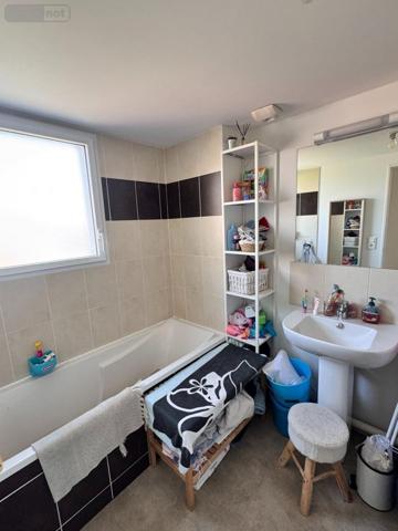 Maison à vendre à La Chapelle-des-Fougeretz en Ille-et-Vilaine (35520), ref : 028-1352