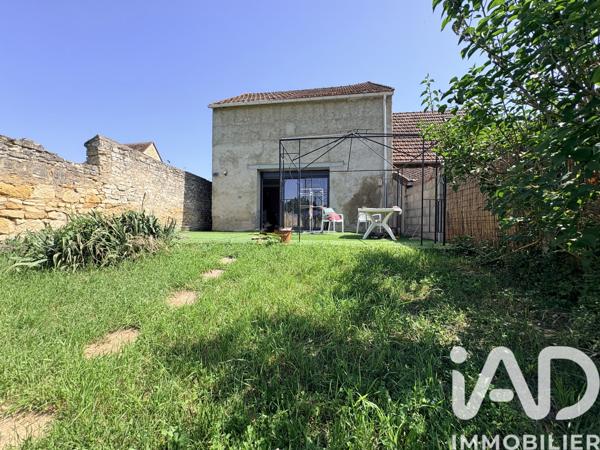 Maison à vendre 4 pièces 111 m² Saint-Amand-Montrond