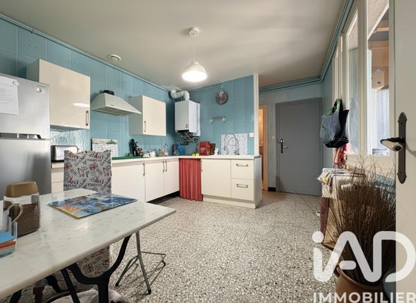 Maison à vendre 4 pièces 111 m² Saint-Amand-Montrond