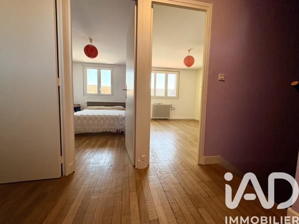 Maison à vendre 4 pièces 111 m² Saint-Amand-Montrond