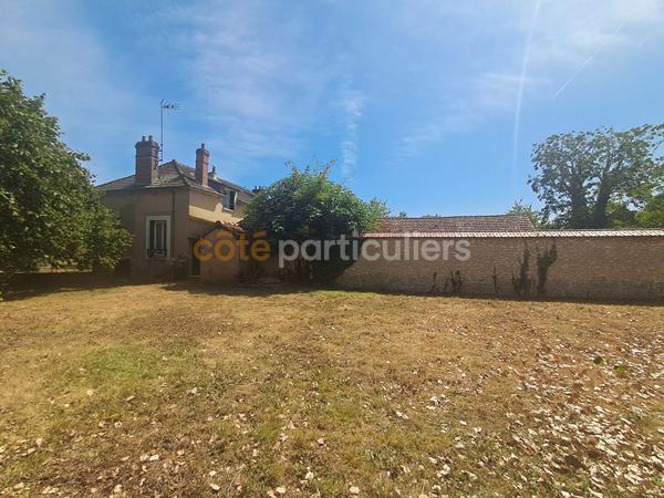 Vente
                Maison110 m² - 5 Pièces -
                    VILLEMANDEUR (45700)
