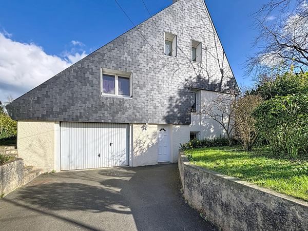 Grande maison proche du bourg de Plerin