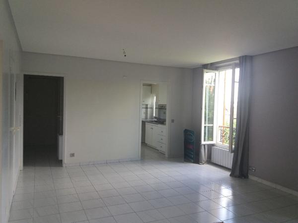 Appartement Montgeron 2 pièce(s) 53.48 m2