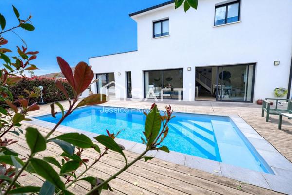Maison familiale moderne avec piscine