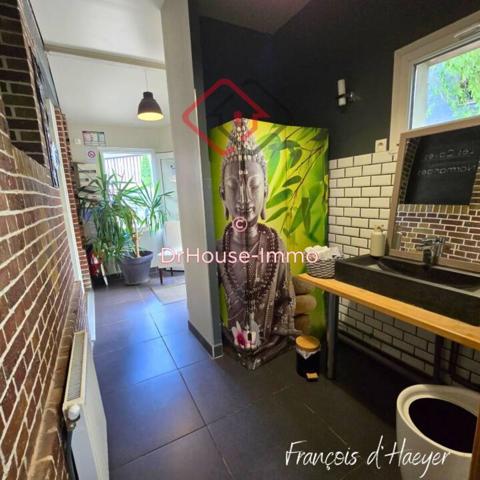 Commerce à vendre 9 pièces de 240 m²