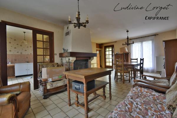 NEUILLY SAINT FRONT (Aisne) MAISON DE PLAIN-PIED A VENDRE – 66 M²  – 1 CHAMBRE – SOUS-SOL TOTAL – GRAND BALCON – TERRAIN DE 1 040 M²
