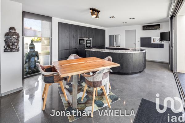 Maison à vendre 8 pièces 260 m² Claira