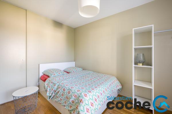 Bron (69500) T2 Bron centre - Balcon et possibilité garage