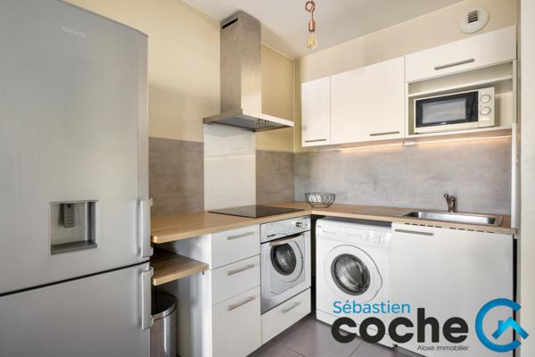 Bron (69500) T2 Bron centre - Balcon et possibilité garage