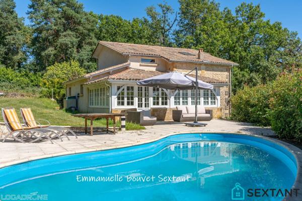 BERGERAC EST, grande maison en pierres sans aucun vis à vis, vue dégagée panoramique sur la campagne, 5 chambres, beaux volumes, piscine, triple garage, atelier, 7000 m2