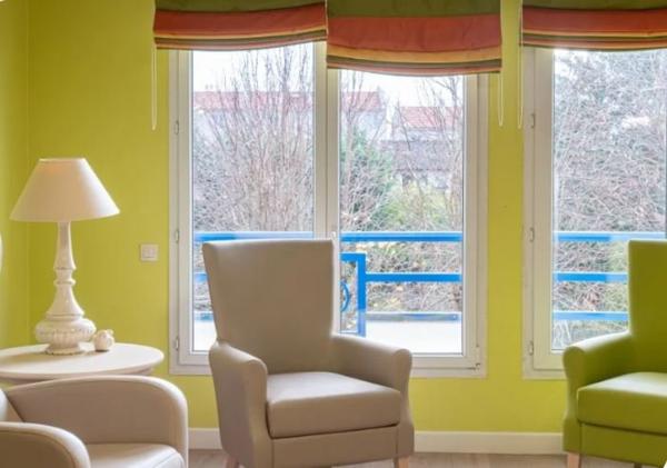 INVESTISSEMENT LOCATIF – MONTGERON – Résidence EHPAD Korian Le Flore - 7,26% de rentabilité
