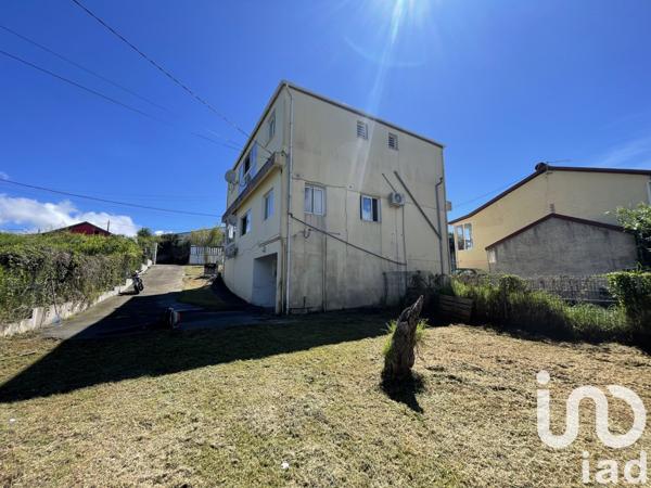 Immeuble à vendre 175 m² Le Tampon