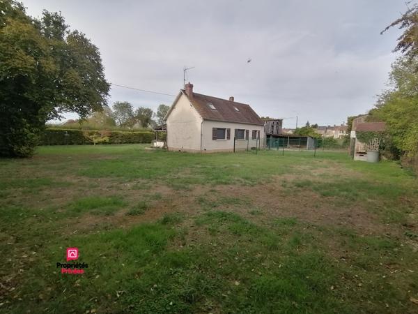 TRUN (61160) maison   5 pièces,  103  m2 environ,  4 chambres, 1 bureau  PRIX  146 000 honoraires 4,29% inclus à la charge de l'acquéreur, soit 140 000 hors honoraires