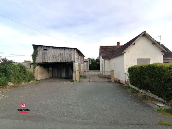 TRUN (61160) maison   5 pièces,  103  m2 environ,  4 chambres, 1 bureau  PRIX  146 000 honoraires 4,29% inclus à la charge de l'acquéreur, soit 140 000 hors honoraires
