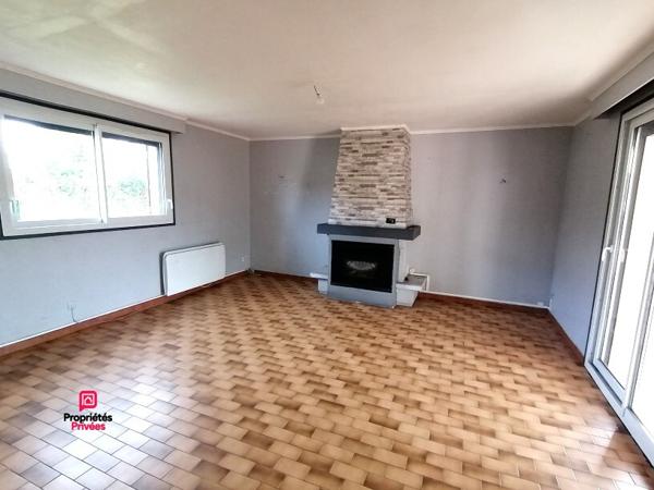 TRUN (61160) maison   5 pièces,  103  m2 environ,  4 chambres, 1 bureau  PRIX  146 000 honoraires 4,29% inclus à la charge de l'acquéreur, soit 140 000 hors honoraires