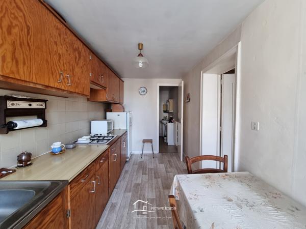 MAISON CENTRE BOURG140 M² TERRAIN Sanxay (86600)