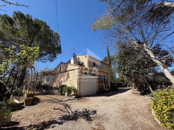 A VENDRE SAINT MAXIMIN LA SAINTE BAUME  MAISON  T5  DE 130 M² SUR 1540 M² DE JARDIN GARAGE PISCINE