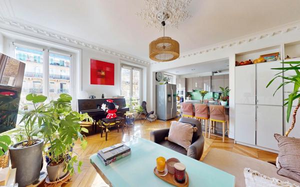 Appartement à vendre    5 pièces • 103 m2 Paris 1