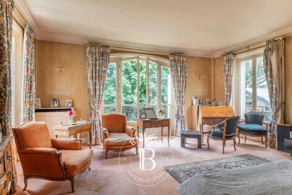Paris 16ème, Maison 10 Chambres -  1 065 m² à vendre