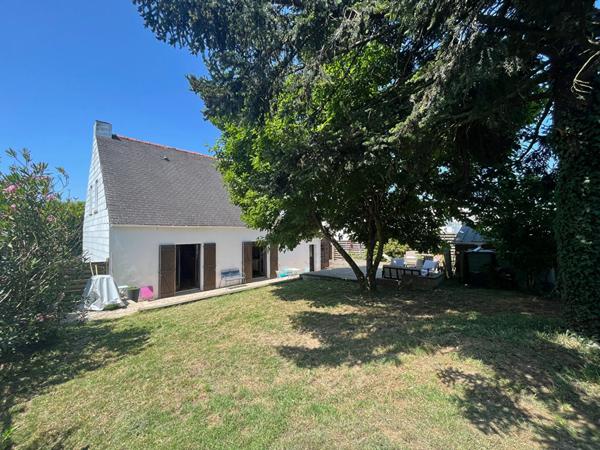 MAISON CENTRE DE CARQUEFOU 3 CHAMBRES ET 1 BUREAU