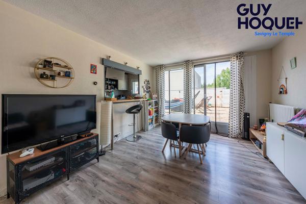 Appartement F3 (60 m²) à vendre à SAVIGNY LE TEMPLE