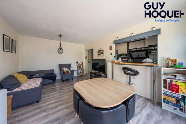 Appartement F3 (60 m²) à vendre à SAVIGNY LE TEMPLE