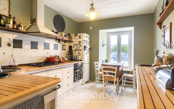 Maison 6 pièces 215 m²