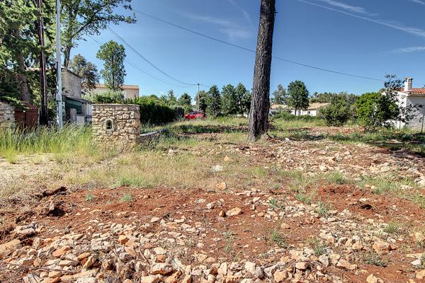 A VENDRE EN EXCLUSIVITE Terrain constructible 1444m2 , Viabilisé, tout à l'égout, gaz de ville