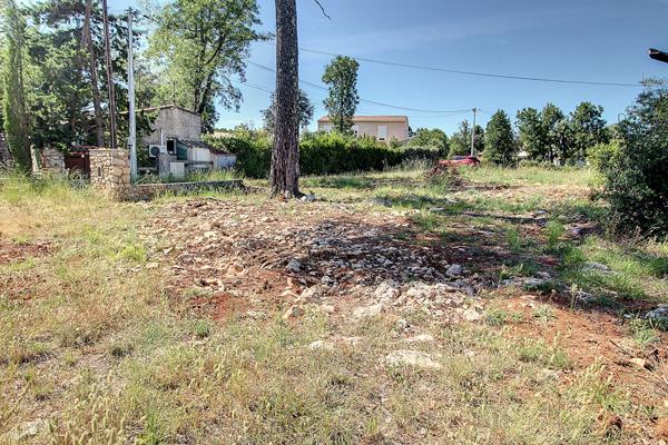 A VENDRE EN EXCLUSIVITE Terrain constructible 1444m2 , Viabilisé, tout à l'égout, gaz de ville