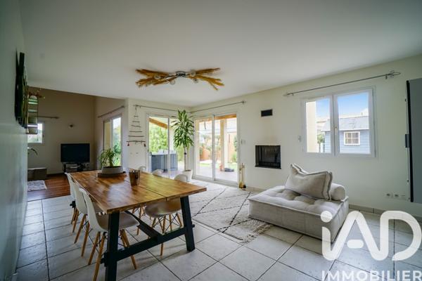 Maison à vendre 7 pièces 190 m² Tournefeuille