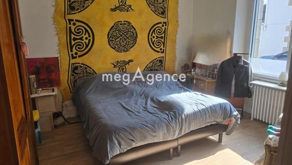 Maison à PONTIVY, 56300 - 8 pièces 210m²