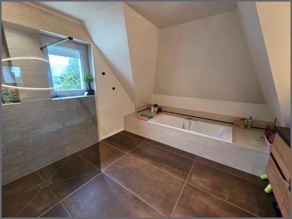 Maison à POMMERIT-JAUDY, 22450 - 4 pièces 125m²