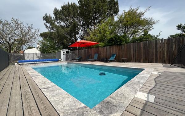 Maison à vendre    6 pièces •  Saint-Pierre-d'Oléron